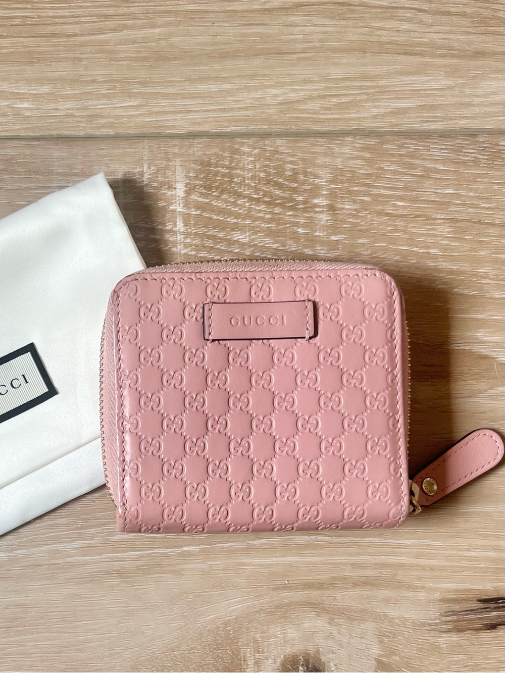 GUCCI Microguccissima Compact Wallet Soft Pink with dustbag